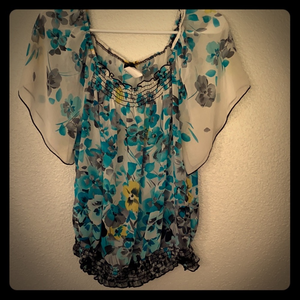 Women’s Blouse.